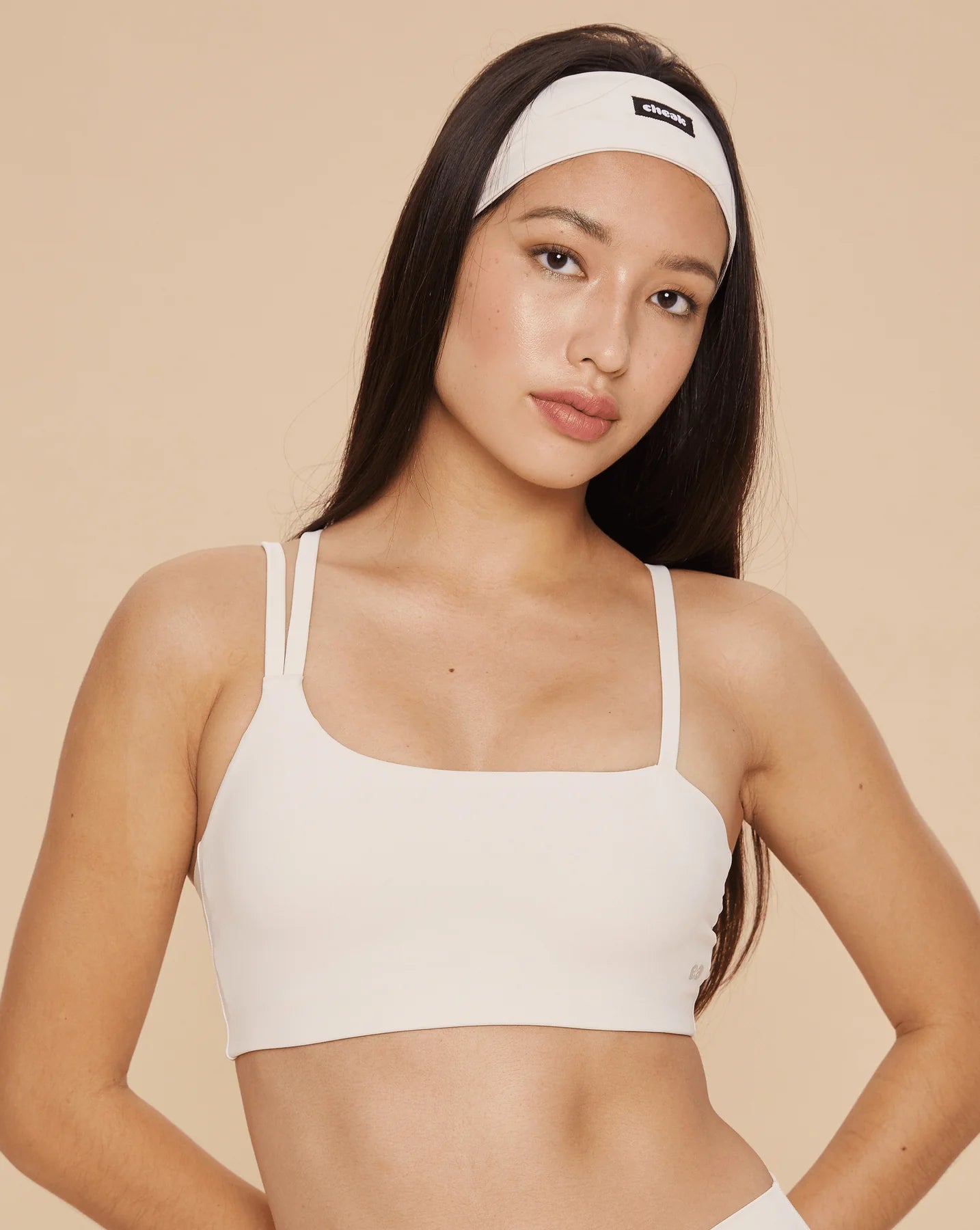 Asymmetric Bra